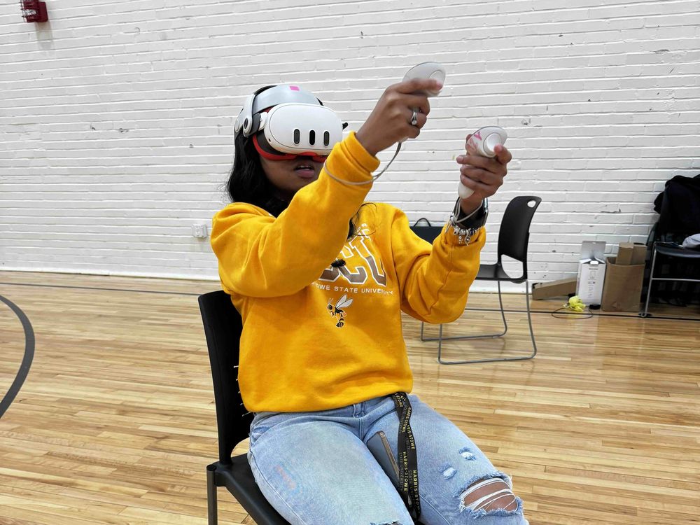 Virtual Reality at a Me 2 You event
