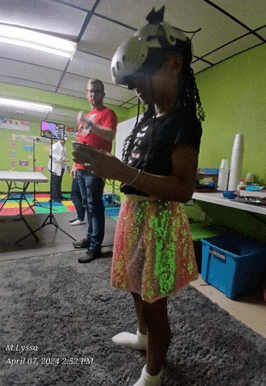 VR girl Schools