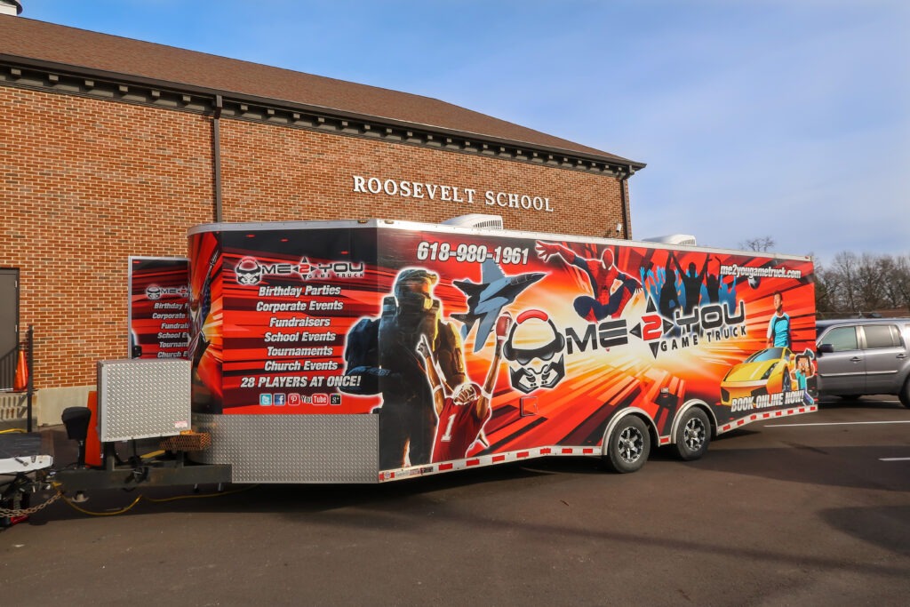 me2yougametruck roosevelt Schools